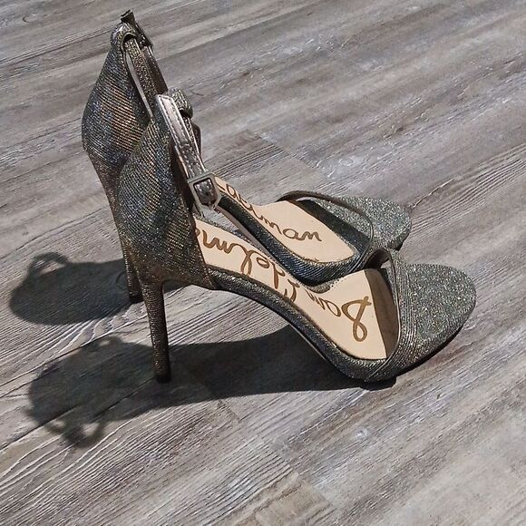 Sam Edelman Ariella Ankle Strap Metallic Silver Gold Stiletto Heels size 8.5 - Picture 5 of 7